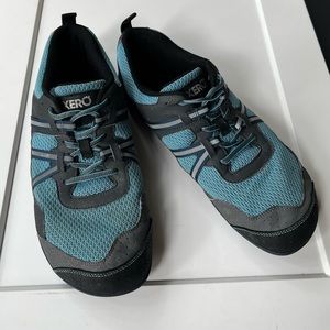 Xero Women's Lightweight Athletic Sneakers — Teal and Gray